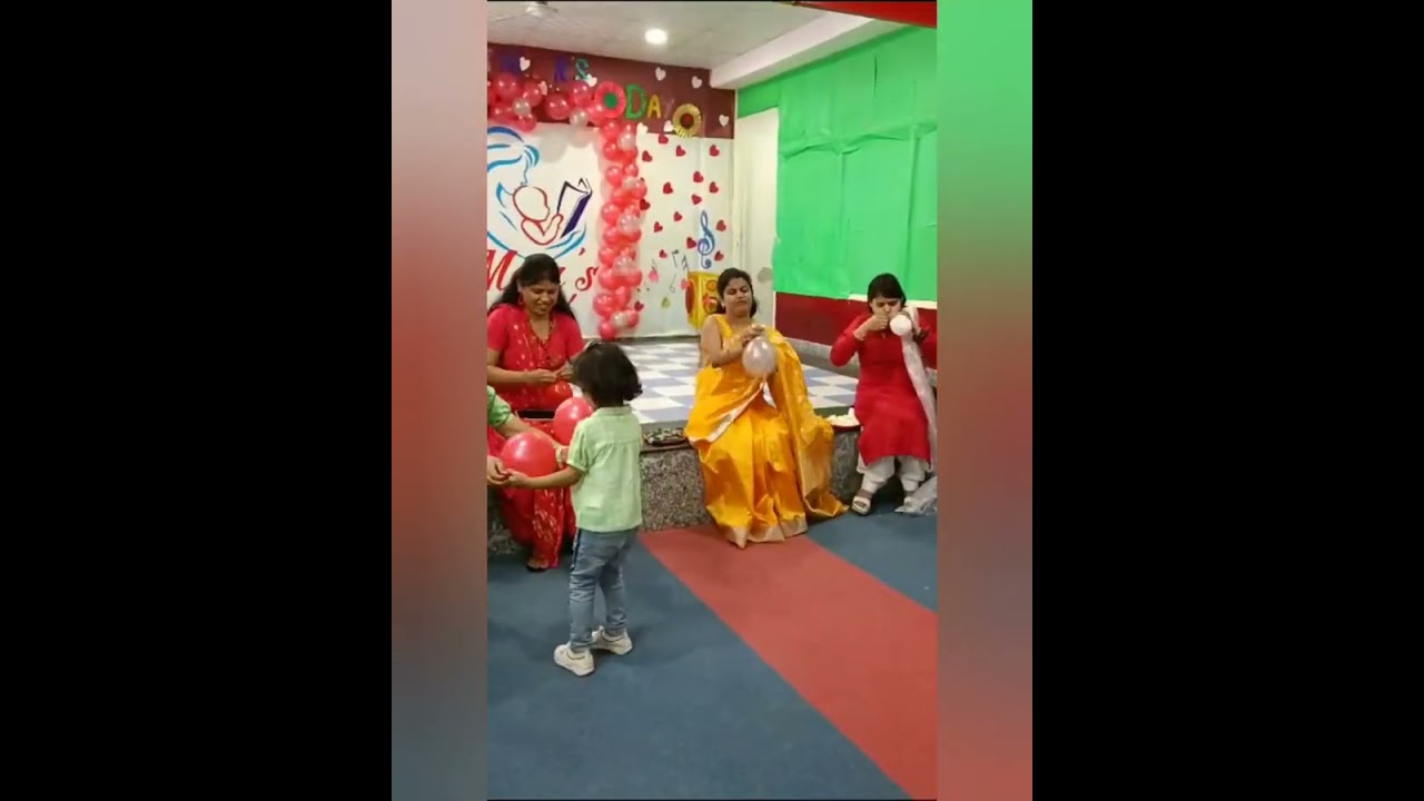 fun game on Mother's Day celebrating...... # The Mom's Lap Preschool# Super Moms