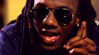 3jes - She's a boy  Video Resimi