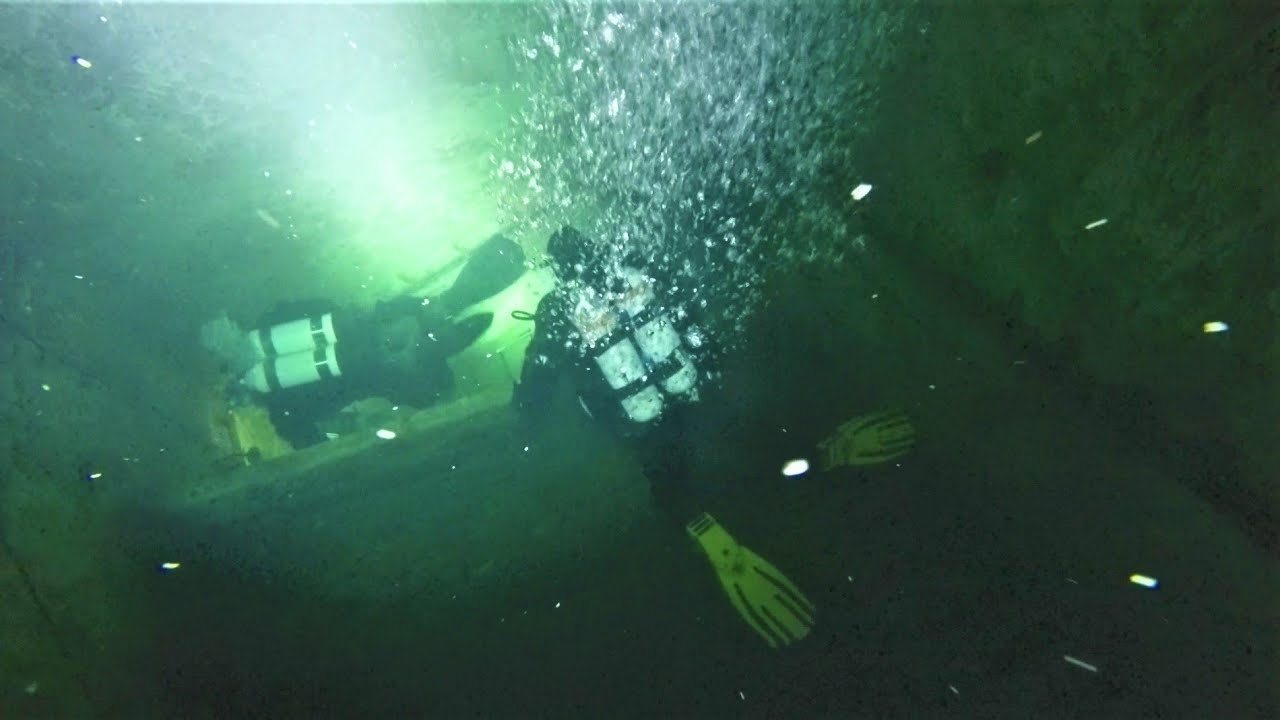 TŰZOLTÓ BÚVÁRSZOLGÁLAT | merülés | Kőbányai pincerendszer