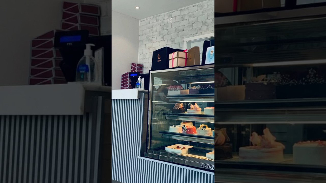 Delicious saffron cake 🍰 