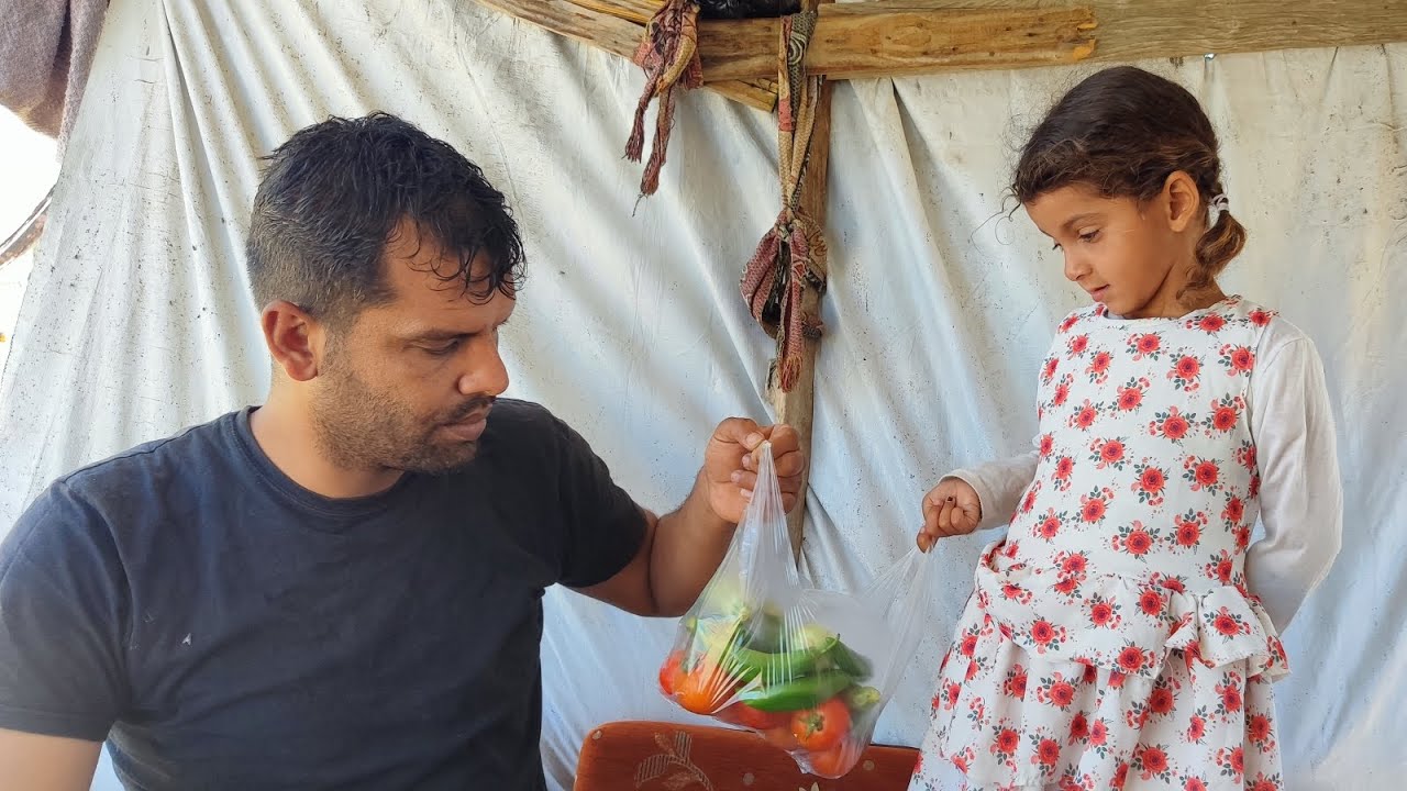 ربنا ستر.. لحظات صعبة أثناء طبخ المفتول في غزة ..ردة فعل مريم مؤثر🥹🥲