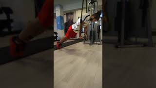 FLR leaning plank on TRX