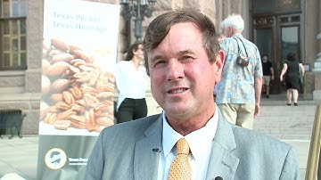Texas pecan growers share their family