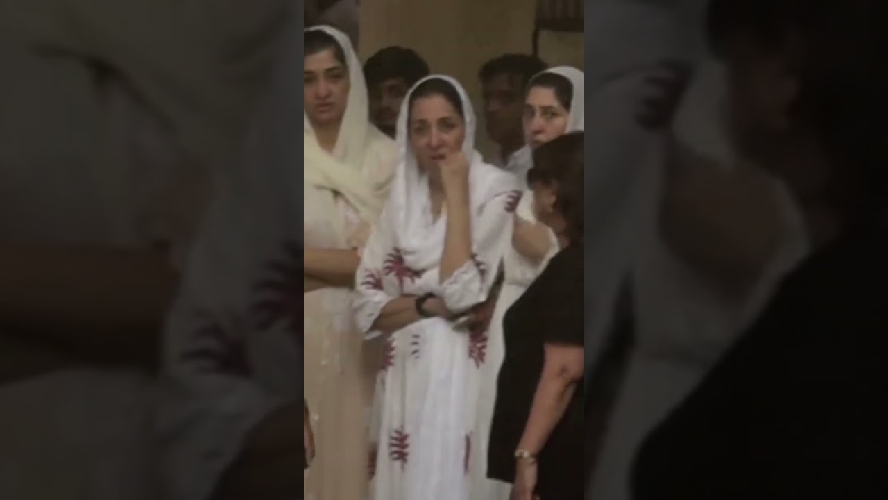 Baba Siddique family's sombre mood in VIRAL video 