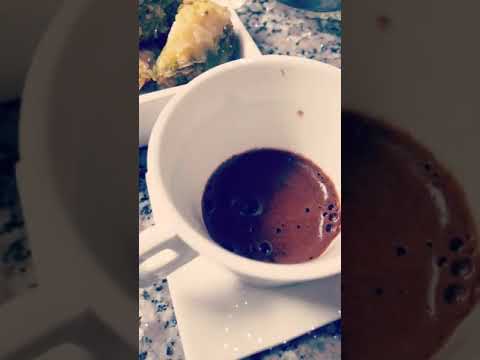 نطرتك على بابي وعلى كل الابواب كتبتلك عذابي عشمس الغياب فيروز