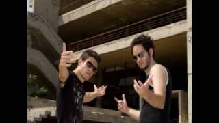 L.g.r & Praktoras - Oles Oi Kopeles