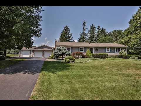 23 Church St, Bloomfield, NY home video tour