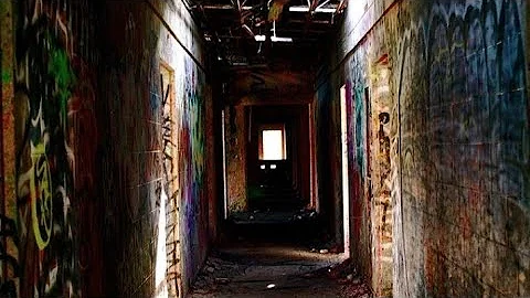 A Quick Guide To: URBAN EXPLORATION!