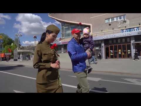 Video: Si elita dominon botën. Pjesa 1: borxhi si mjet skllavërimi