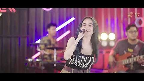 ARLIDA PUTRI - PANTUN JANDA (Official Live Music Video)