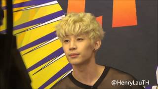 130802 Henry cute moment at Channel[V]