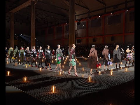 Prada Fall/Winter 2019 Womenswear Show - Prada Fall/Winter 2019 Womenswear Show