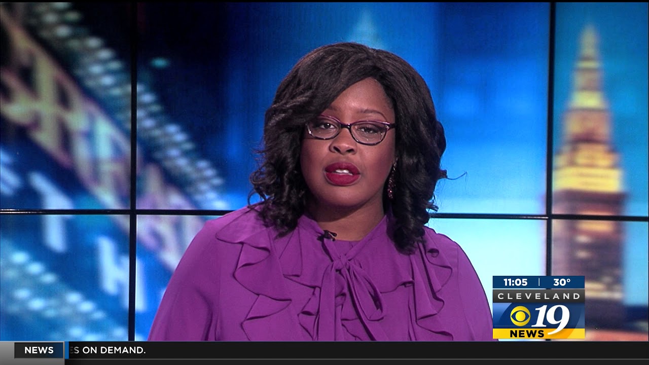 Sia Nyorkor anchors Cleveland 19 News 11pm on December 24, 2017 YouTube