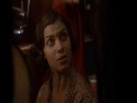 Natalia Tena in Mrs Henderson presents (italiano)
