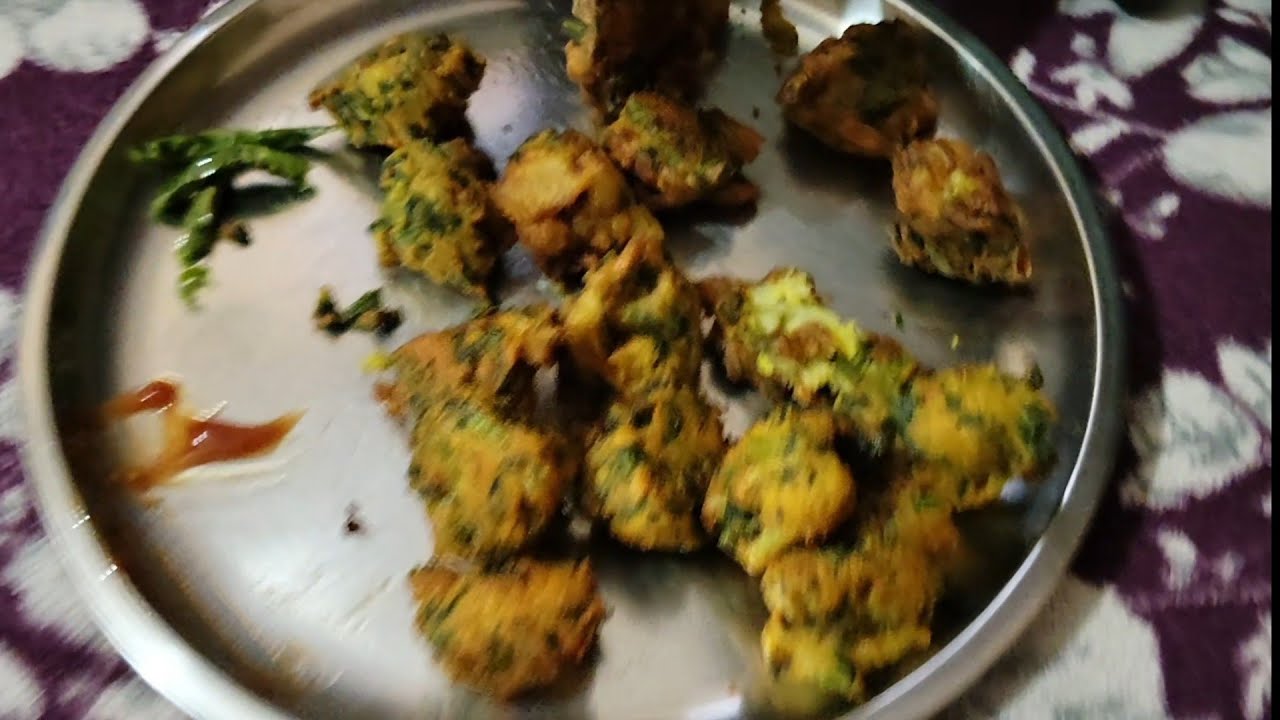 Tasty pakode Ekadashi se pehle 🥲