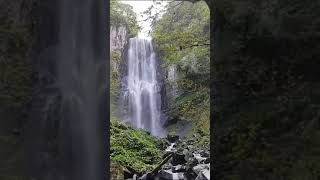 Şi Çır Şəlaləsi