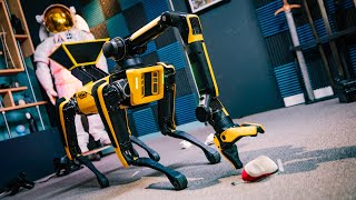 Adam Savage Tests Boston Dynamics Spot's New Robot Arm!