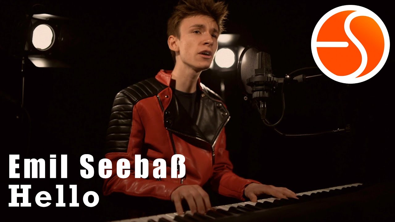 在 YouTube 上觀看「Hello by Lionel Richie (Cover) | Emil Seebaß」 在 YouTube 上觀看「Hello by Lionel Richie (Cover) | Emil Seebaß」
