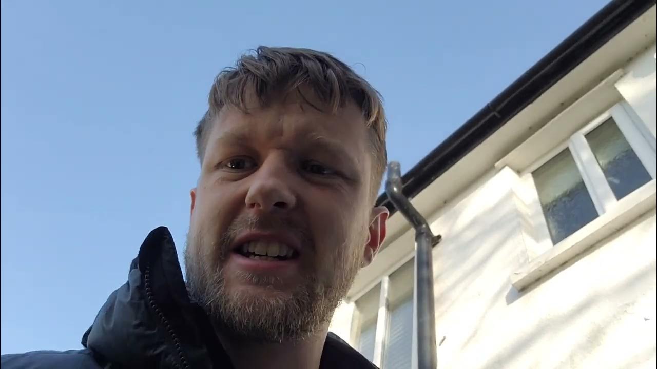 Volvo V50 changing the rear anti roll bar drop links YouTube