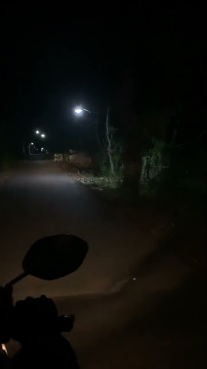 Ketika malam hari di pulau madura
