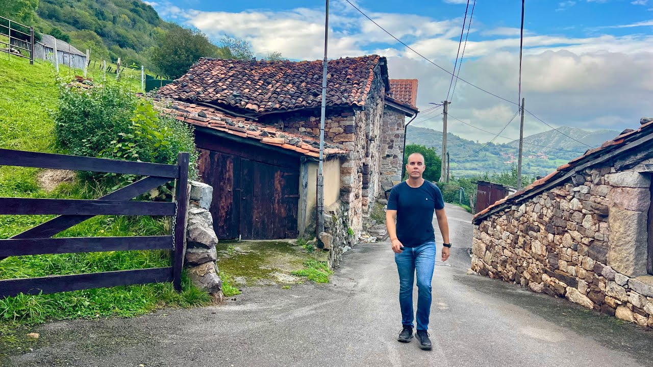 CASAS PARADAS EN EL TIEMPO ENTRE LAS MONTAÑAS DE ASTURIAS