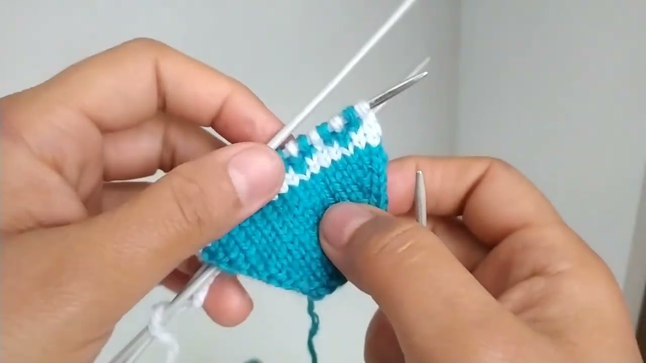 Beş Şiş 5-8 Aylık Bebek Patik Modeli Yapımı Örgü Modelleri Anlatımlı Strickmuster