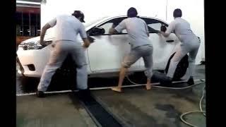 Cuci mobil hot