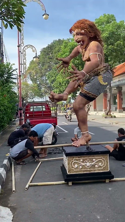 Ogoh Ogoh Banjar Pasdalem Gianyar