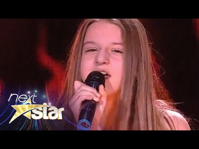 Sia - "Chandelier". Interpretarea Isabelei Pamparău, la Next Star! Sia - "Chandelier". Interpretarea Isabelei Pamparău, la Next Star! #1