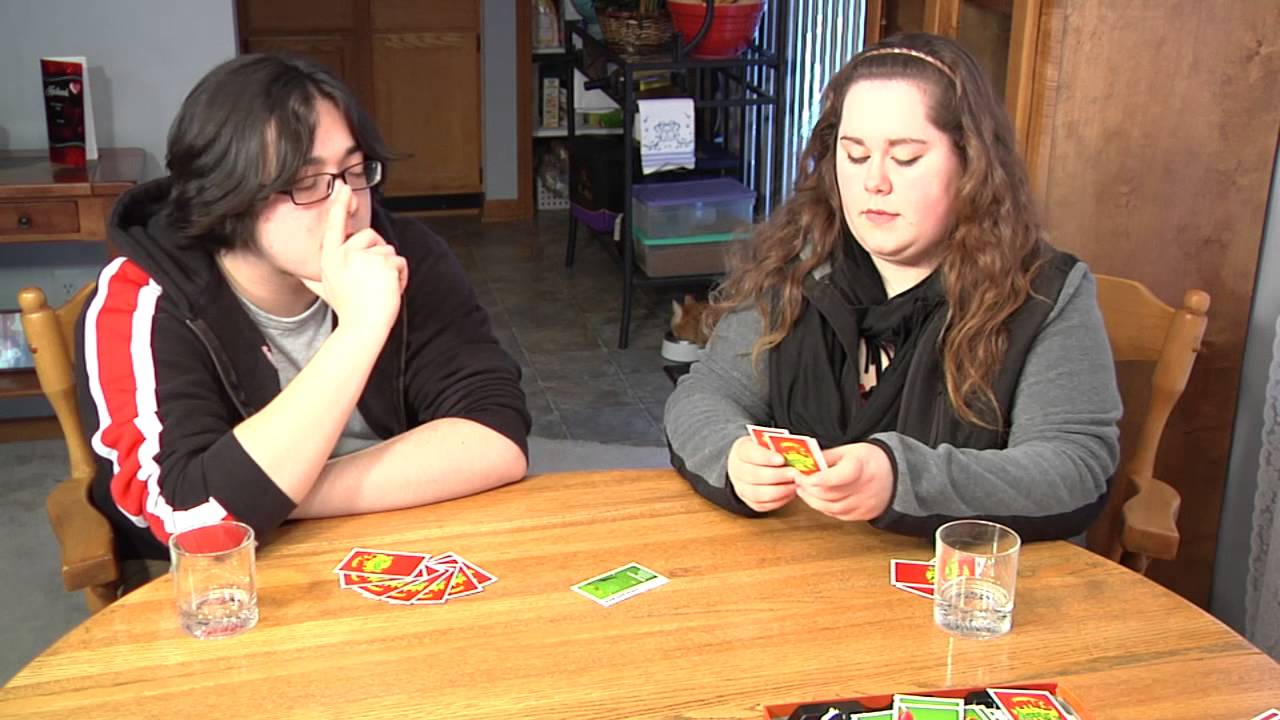 How to play Apples to Apples