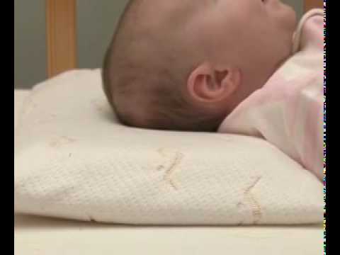 clevamama foam baby pillow