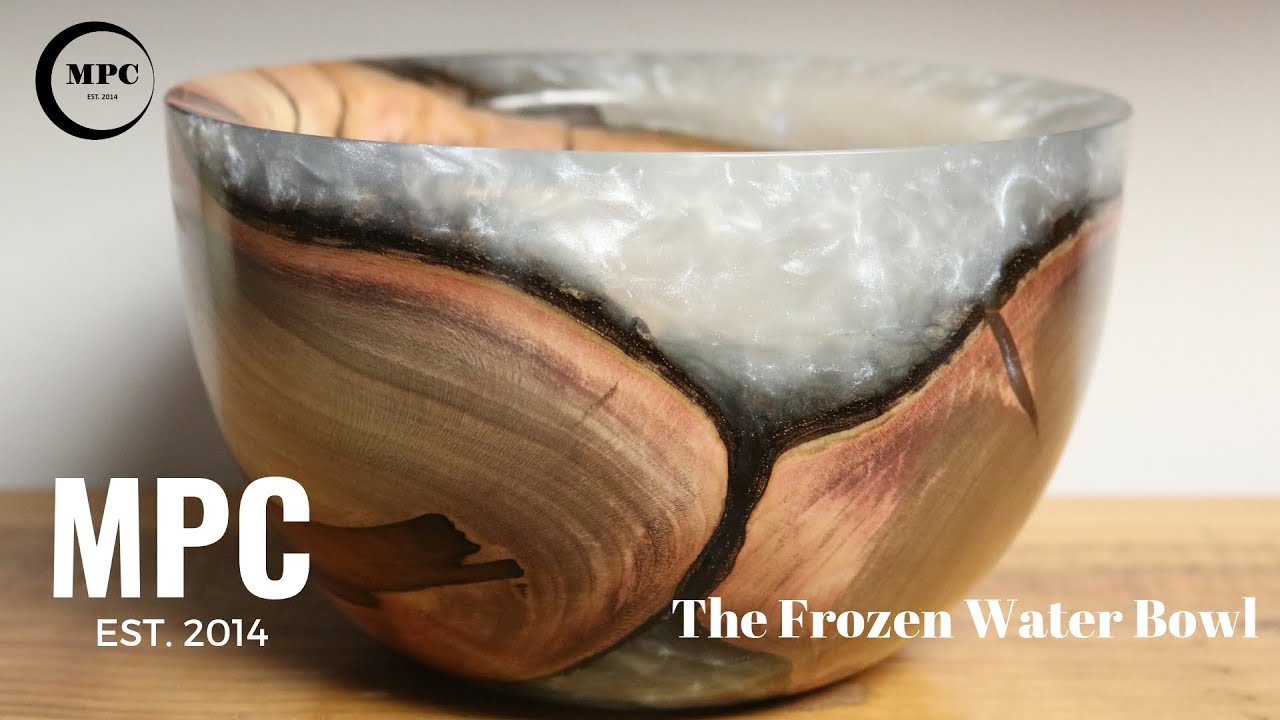 Точение по дереву - Миска с замерзшей водой.