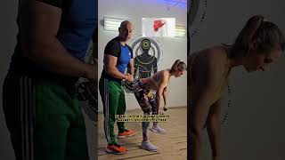 Тренировка с гантелями #упражнениядома #тренировкасгантелями #тренировкадома #фитнес #спорт