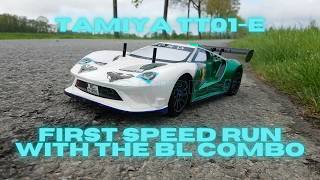 Tamiya TT-01E: First Speed Run with the Razer Ten G2 Motor Combo