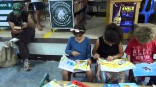 Family Travel Blog-Used Book Stores and People Who Won't Shut Up (read description) screenshot 5