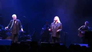 Crosby, Stills & Nash - Lay Me Down LIVE - March 22, 2014 - Fox Theatre Atlanta Georgia chords