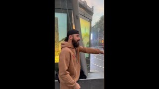 Direniyorum Acılarına Yine Dünya Elnur İsgendenov 10 Daki̇kalik Versi̇yon