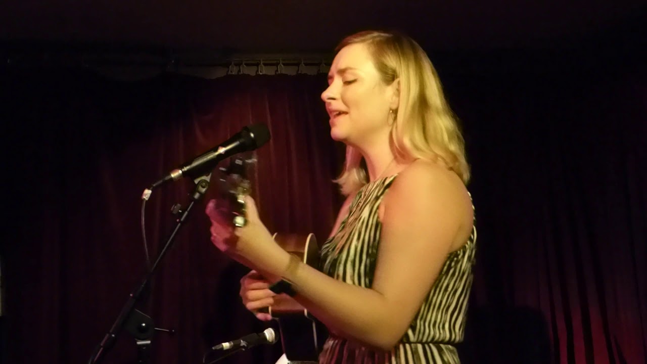 Claire Hastings - Annie Laurie