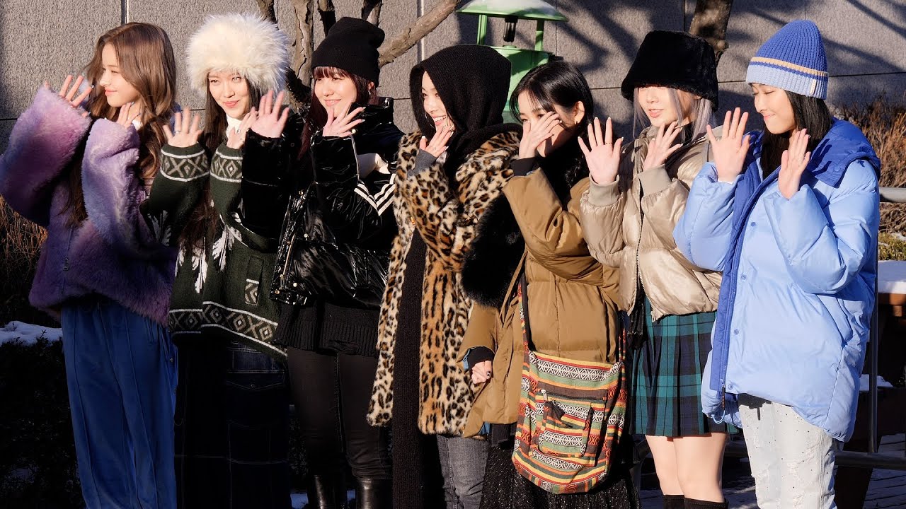 230127 XG On the way to Music Bank - YouTube