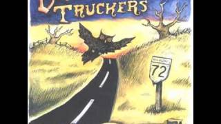 Video voorbeeld van "Drive by Truckers - Let there be rock"