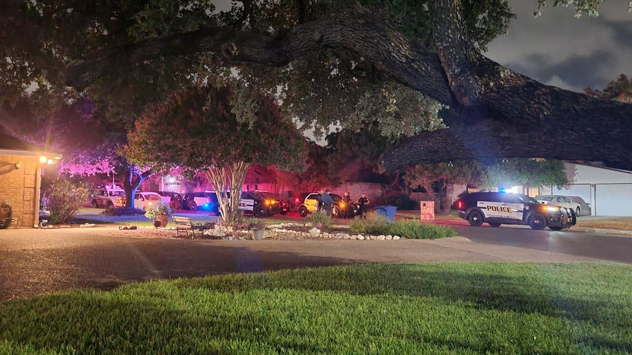 Car burglary leads to shooting in San Antonio for second day in a row