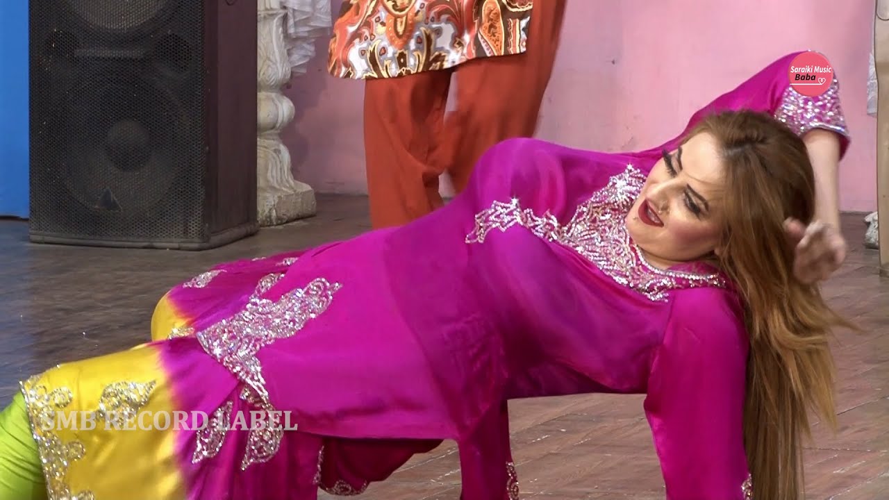 AFREEN KHAN STAGE DANCE | ASI INJ DHOLNA AZRA JEHAN PUNJABI SONG - SMB