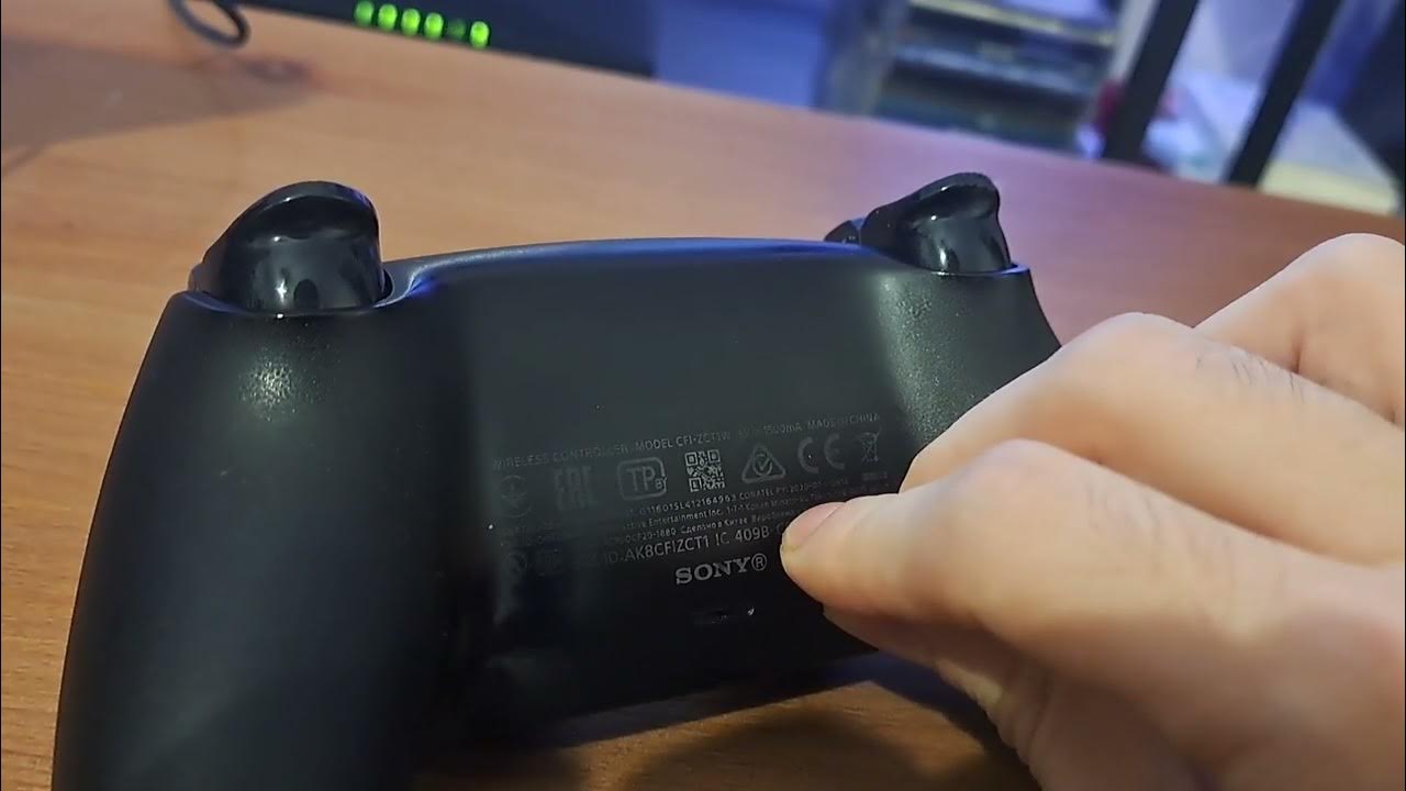 PS5 DualSense TouchPad Glitch/Bug. Stuck in center when you press