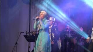 Siti Nurhaliza - Love On Top (The Royale Chulan Hotel)