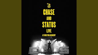 Смотреть клип Fire In Your Eyes (Live At Brixton Academy)