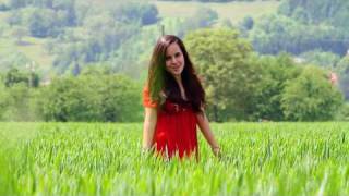 Video thumbnail of "un lugar julieta venegas"