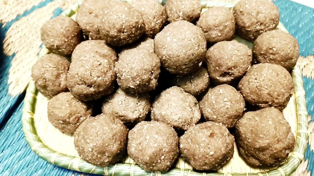 यूनिक तरीके से बने तिल के लड्डू ।। Til ke laddu ll Bina chashni ke ll #recipe #tilkeladoo 
