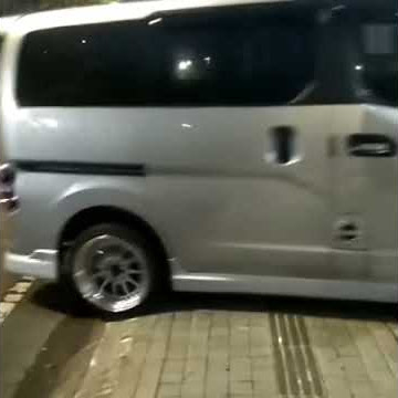 modifikasi keren simpel mobil Evalia ganti Veleg Racing Celong 17 inchi tipe'Hartge'