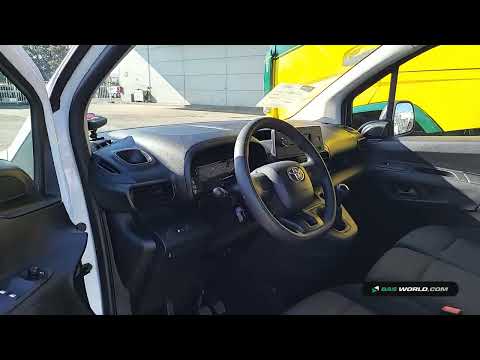 70217662 Toyota ProAce