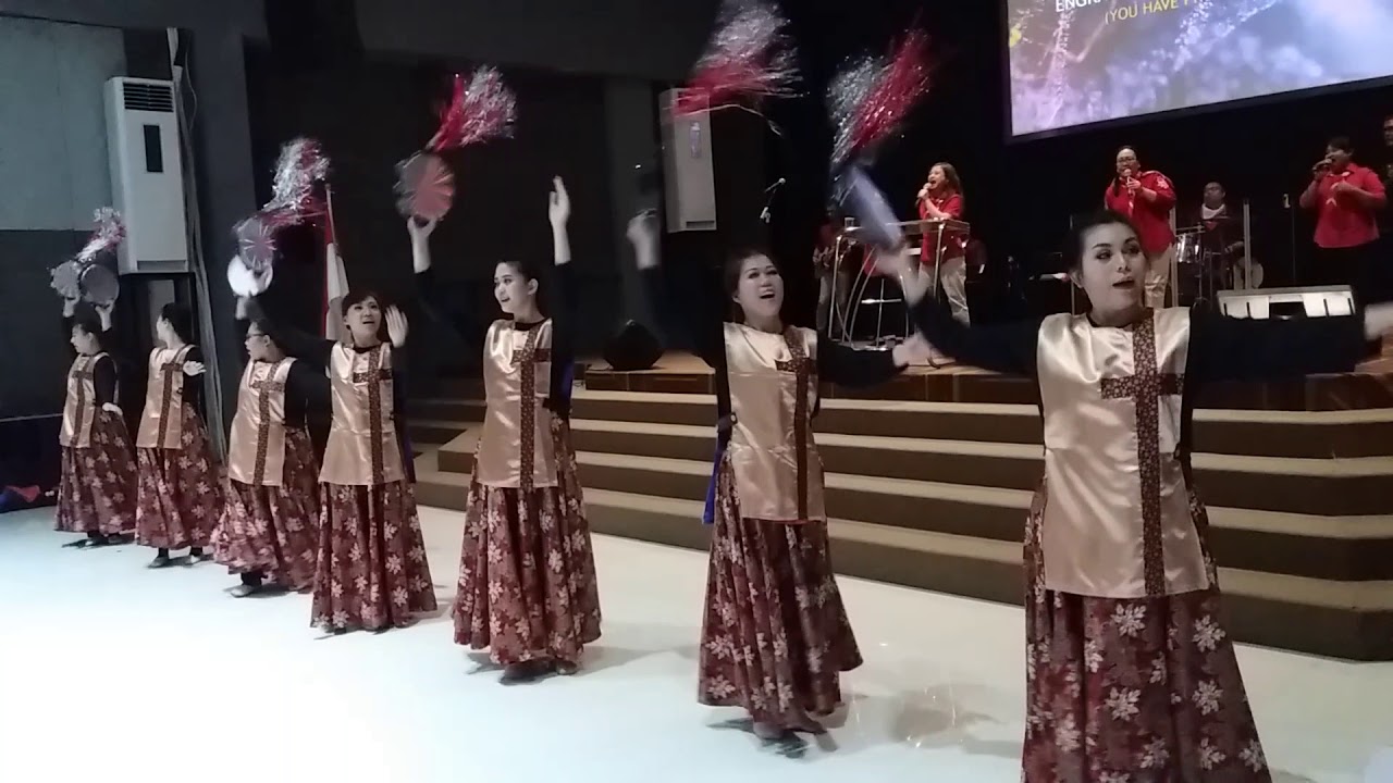 KAMI TERIMA - Tambourine Dance